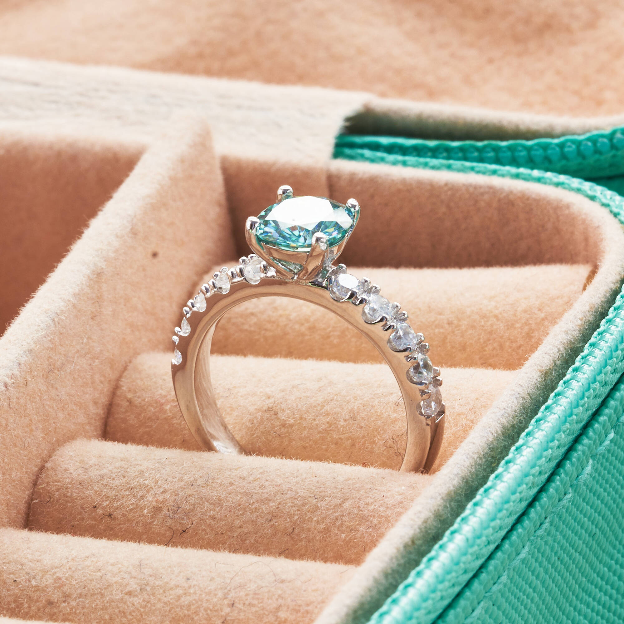 Cincin Moissanite Warna Biru K - Moissanite Engagement Ring 1 Carat ulasan dan harga